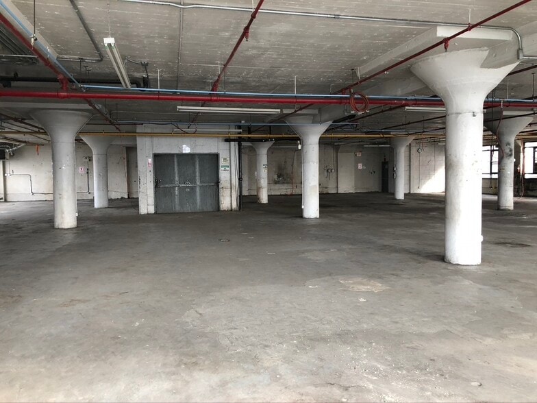 More Photos Of 753-755 E 134th St, Bronx Warehouse For Sale