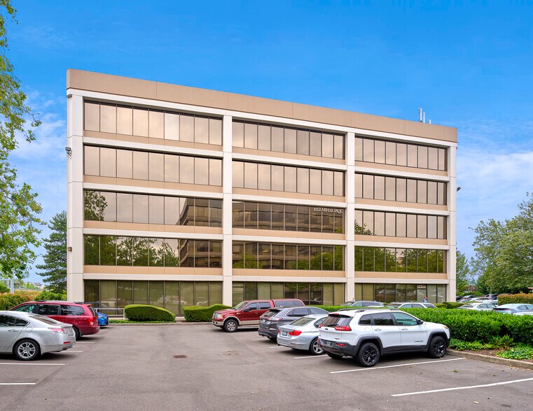 More Photos Of 2150 N 107th St, Seattle Medical For Lease