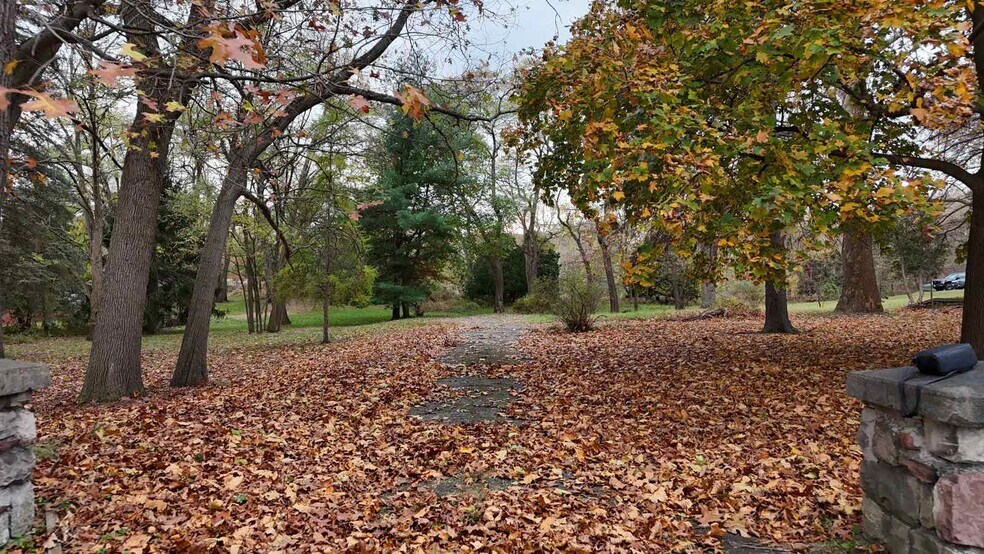 More Photos Of 727 Linden Ave, Rochester Land For Sale