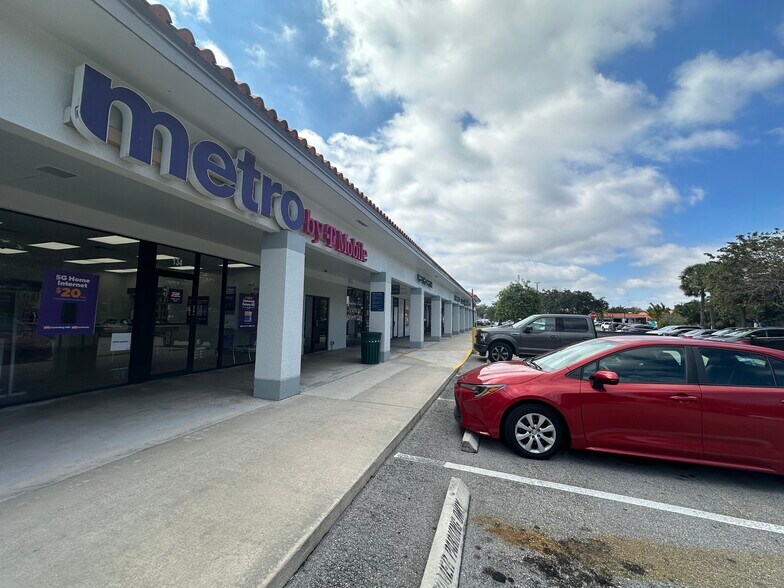 More Photos Of 12550 Pines Blvd, Pembroke Pines Unknown For Lease