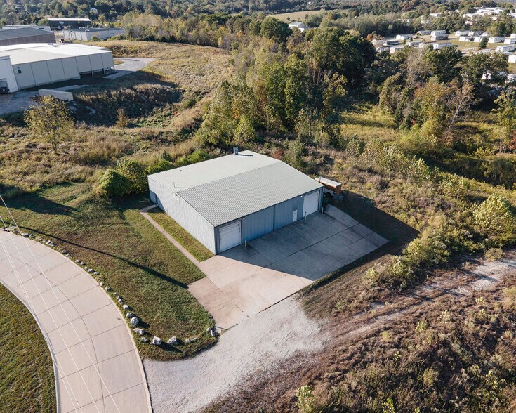 More Photos Of 1174 Mason Cir N, Pevely Manufacturing For Sale