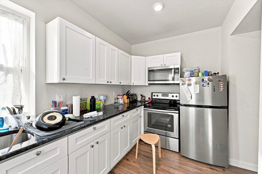 More Photos Of 1648 S 16th St, Philadelphia Apartments For Sale