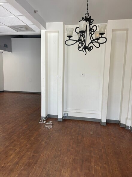 More Photos Of 5830 S Sherwood Forest Blvd, Baton Rouge Freestanding For Lease
