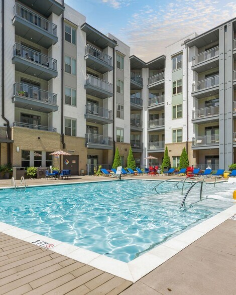 More Photos Of 145 New Bern St, Charlotte Apartments For Lease