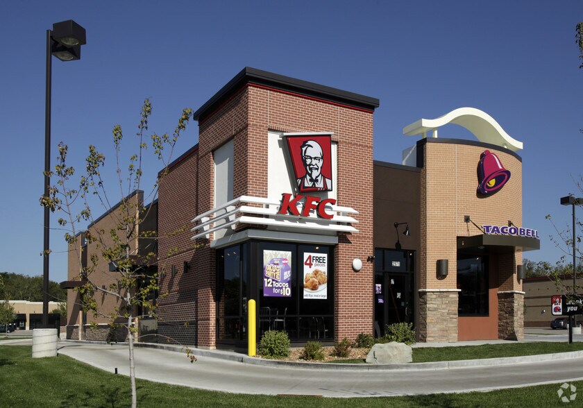 More Photos Of 13645 Big Bend Rd, Valley Park Unknown For Sale