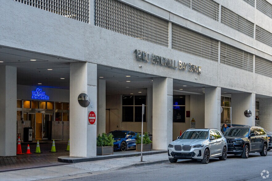 More Photos Of 1200 Brickell Bay Dr, Miami Apartments For Lease
