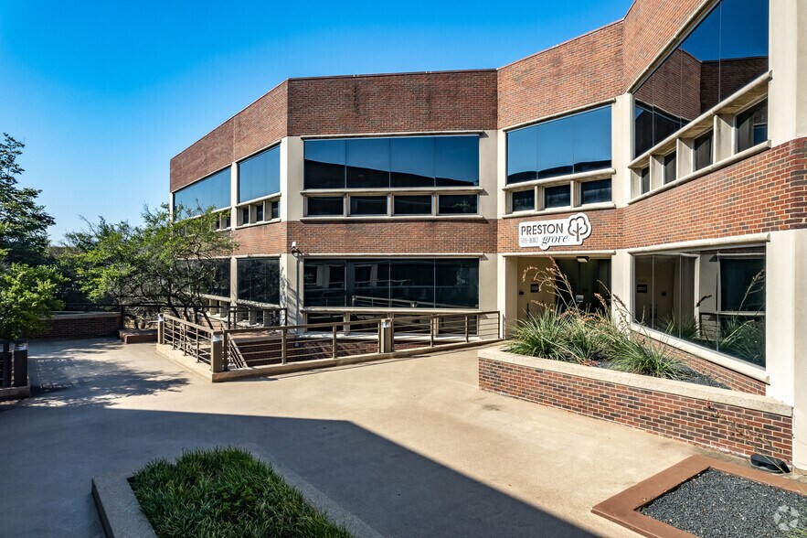 More Photos Of 6009 Belt Line Rd, Dallas Unknown For Lease