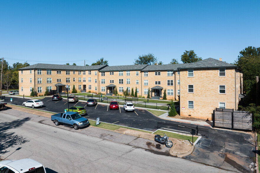 Primary Photo Of 701 Culbertson Dr, Oklahoma City Apartments For Sale