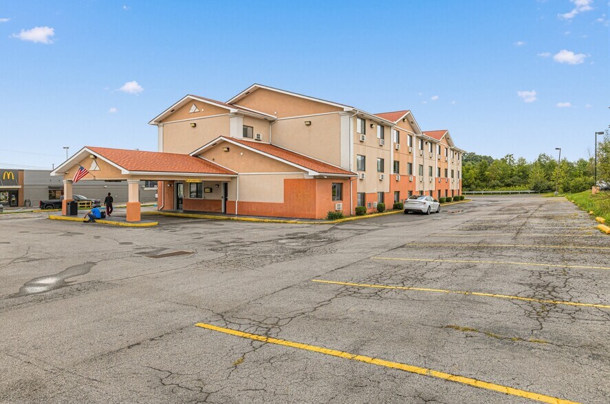 More Photos Of 251 Allegheny Blvd, Brookville Hotel For Sale