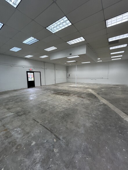 More Photos Of 5942 Goshen Springs Rd, Norcross Light Distribution For Sale