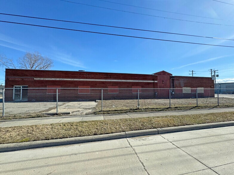 More Photos Of 22778 Globe Ave, Warren Warehouse For Sale