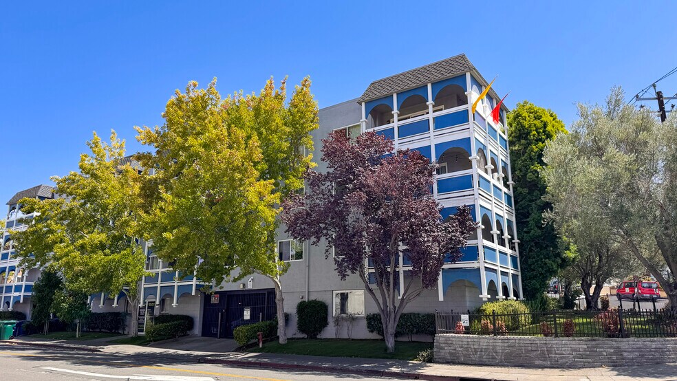 Primary Photo Of 23914 2nd St, Hayward Apartments For Sale