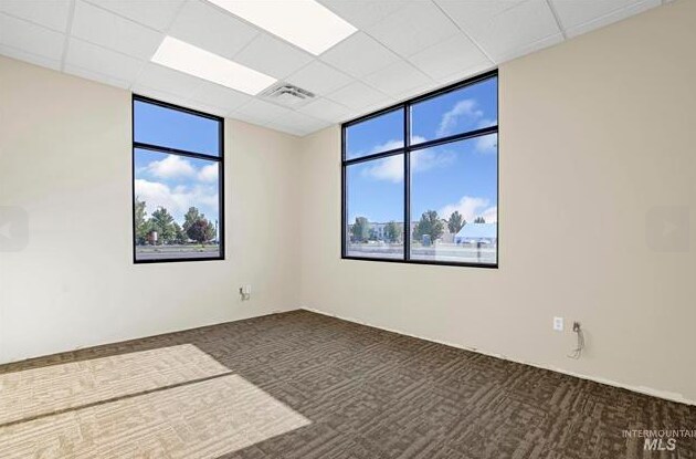 More Photos Of 388 Crossroads Point Blvd, Jerome Office For Lease