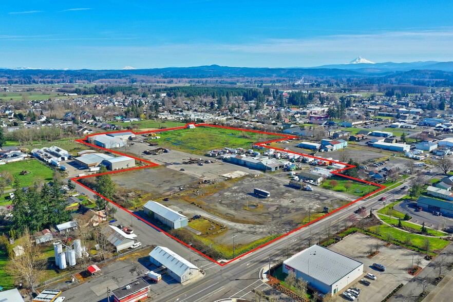 Primary Photo Of 525 W Main St, Molalla Land For Lease