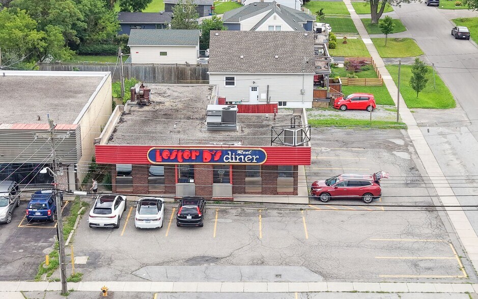 More Photos Of 144 Hartzel Rd, St Catharines Restaurant For Sale