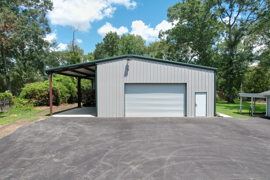 Primary Photo Of 9144 Sharyn Dr, Conroe Warehouse For Lease