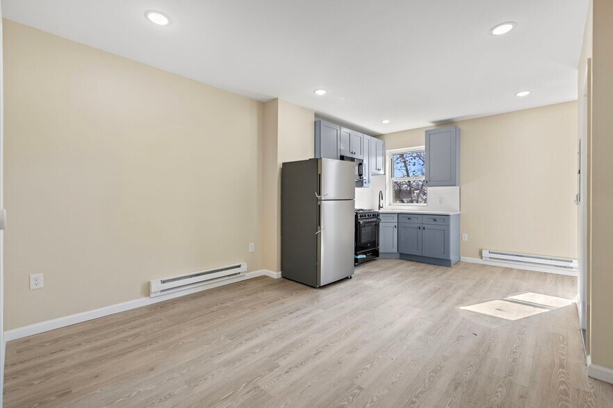 More Photos Of 138 Monticello Ave, Jersey City Storefront Retail Residential For Sale