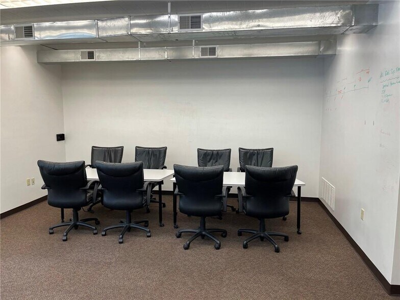 More Photos Of 2247 Babcock Blvd, Pittsburgh Office For Lease