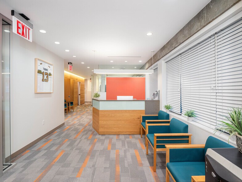 More Photos Of 360 E 72nd St, New York Apartments For Sale