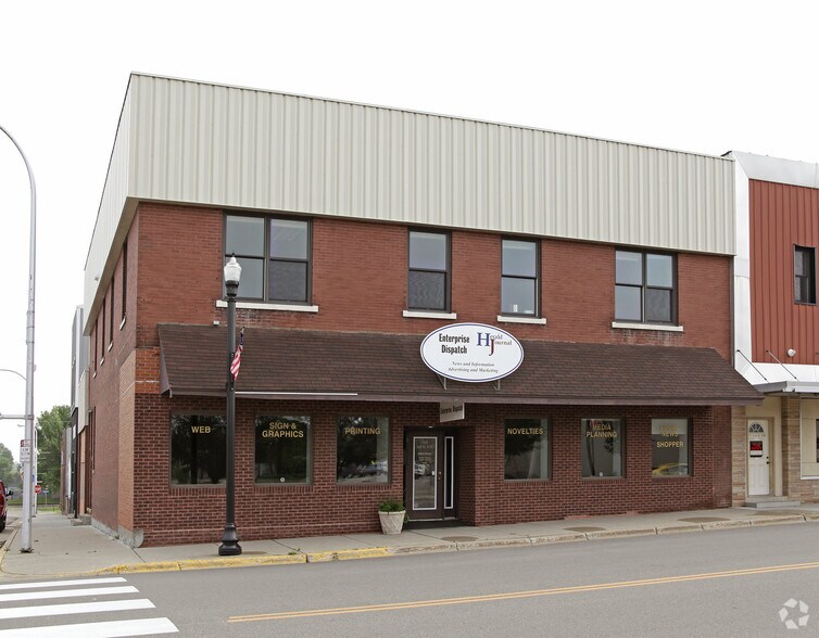 Primary Photo Of 185 3rd St SW, Cokato General Retail For Sale