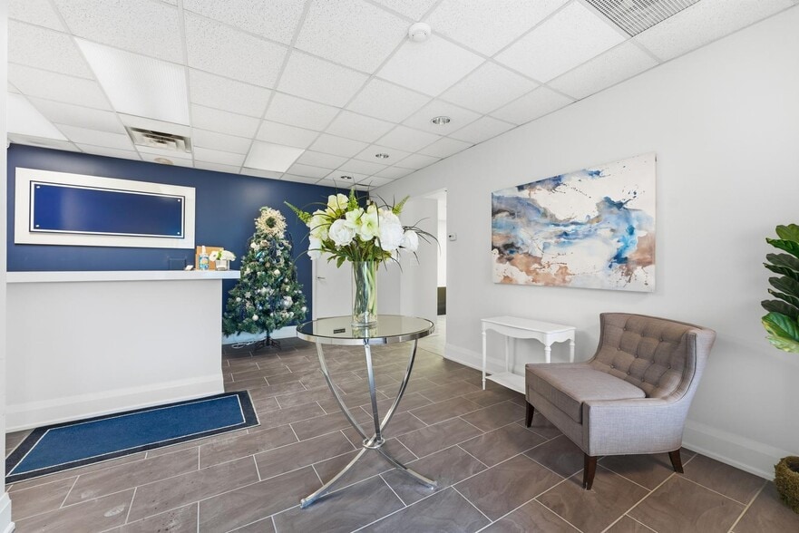 More Photos Of 40 Claireville Dr, Toronto Warehouse For Sale