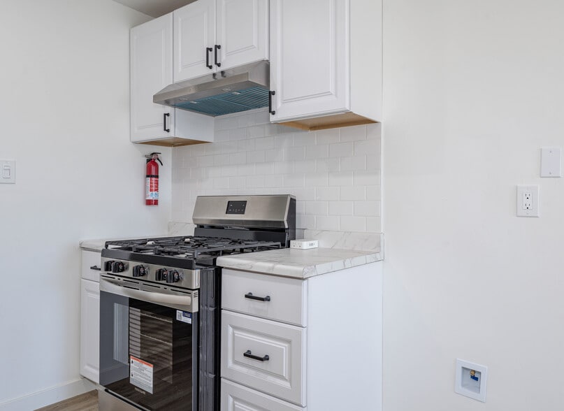 More Photos Of 4301 W Lilac Ave, Santa Ana Multifamily For Sale