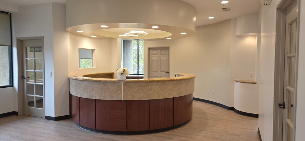 More Photos Of 25251 Paseo de Alicia, Laguna Hills Medical For Lease