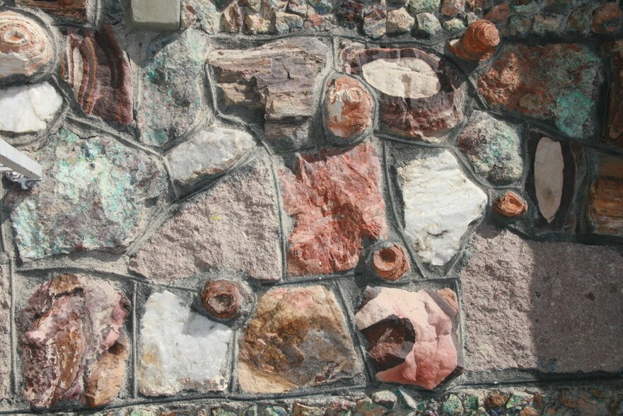 More Photos Of 900 E Ogden Ave, Las Vegas Office For Sale