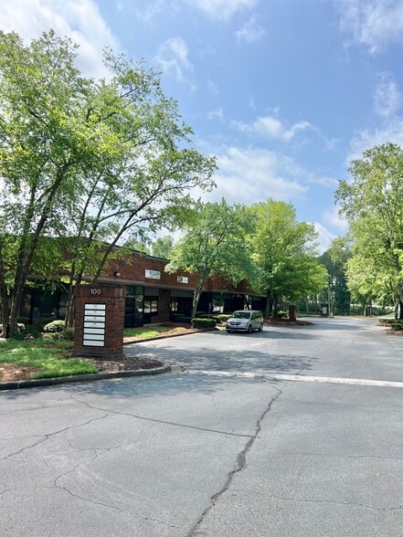 More Photos Of 2300 W Park Place Blvd, Stone Mountain Warehouse For Lease