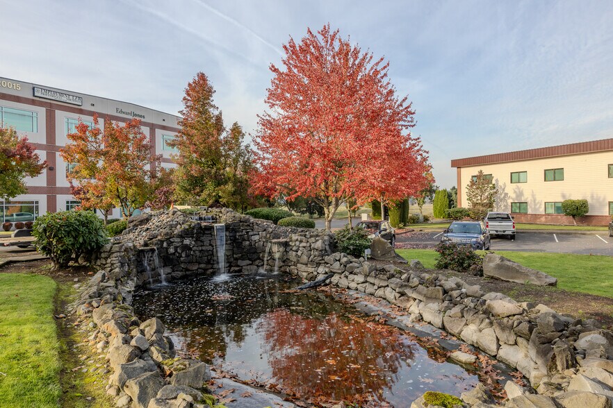 More Photos Of 20055 SW Pacific Hwy, Sherwood Office For Lease