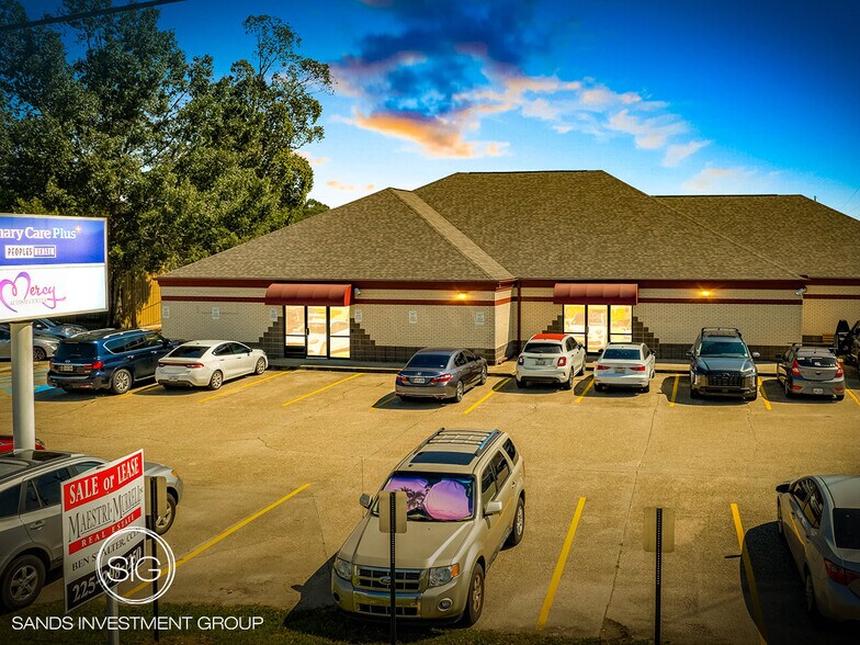 More Photos Of 1702 N Burnside Ave, Gonzales Medical For Lease