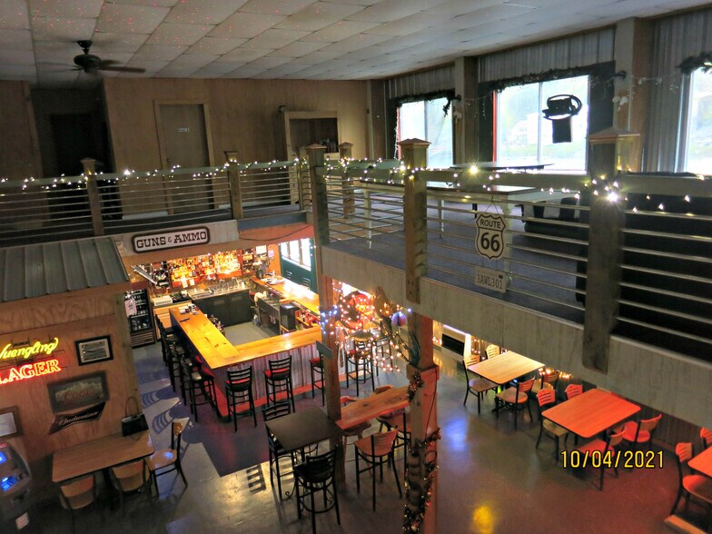 More Photos Of 7 Main St, Whitehall Marina For Sale