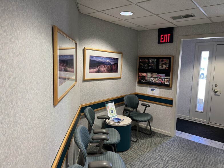 More Photos Of 9200 Montgomery Rd, Montgomery Medical For Lease