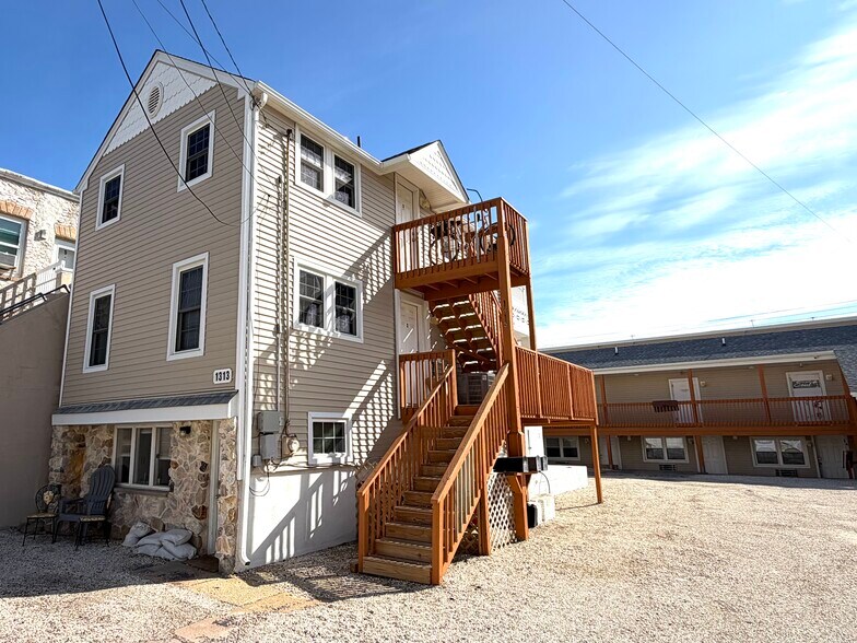 More Photos Of 1309 Boardwalk, Seaside Heights Restaurant For Sale