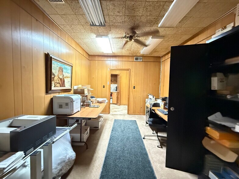 More Photos Of 12525 Old Highway 99, Seminole Warehouse For Sale