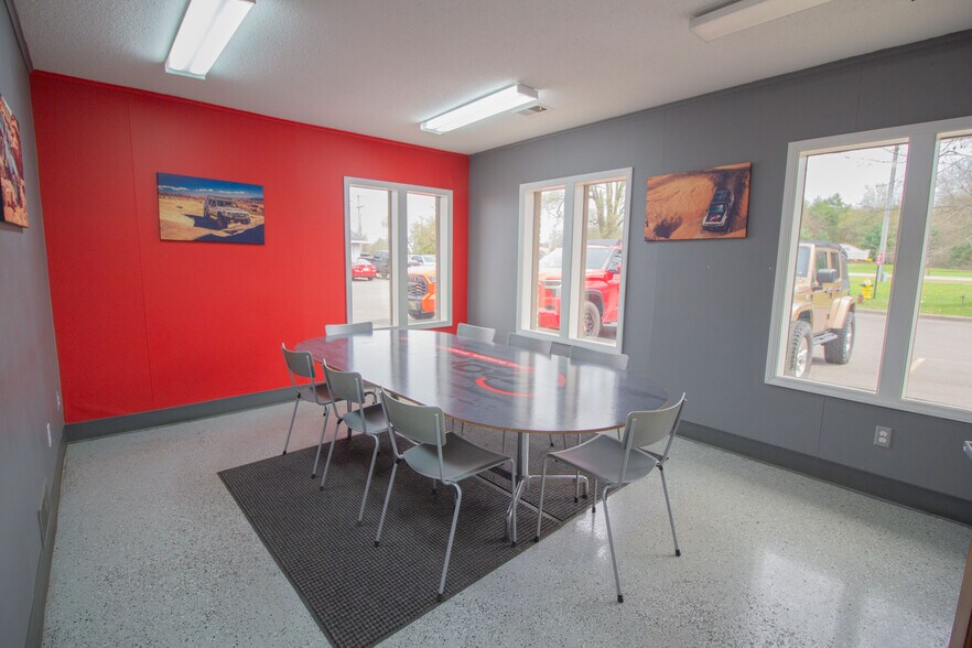 More Photos Of 9350 Shaver Rd, Portage Manufacturing For Lease