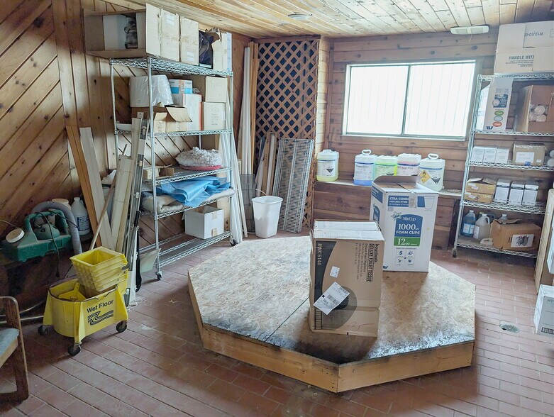 More Photos Of 145 N Main St, Manti Hotel For Sale
