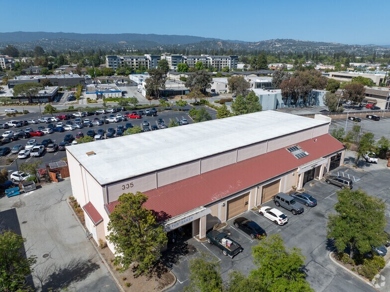 More Photos Of 335 Convention Way, Redwood City Unknown For Lease