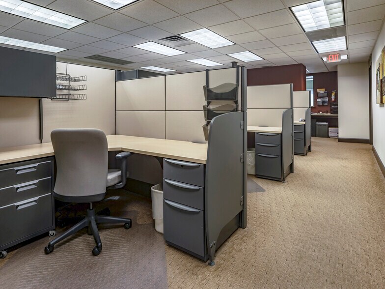 More Photos Of 4070-4090 Laguna St, Coral Gables Medical For Sale