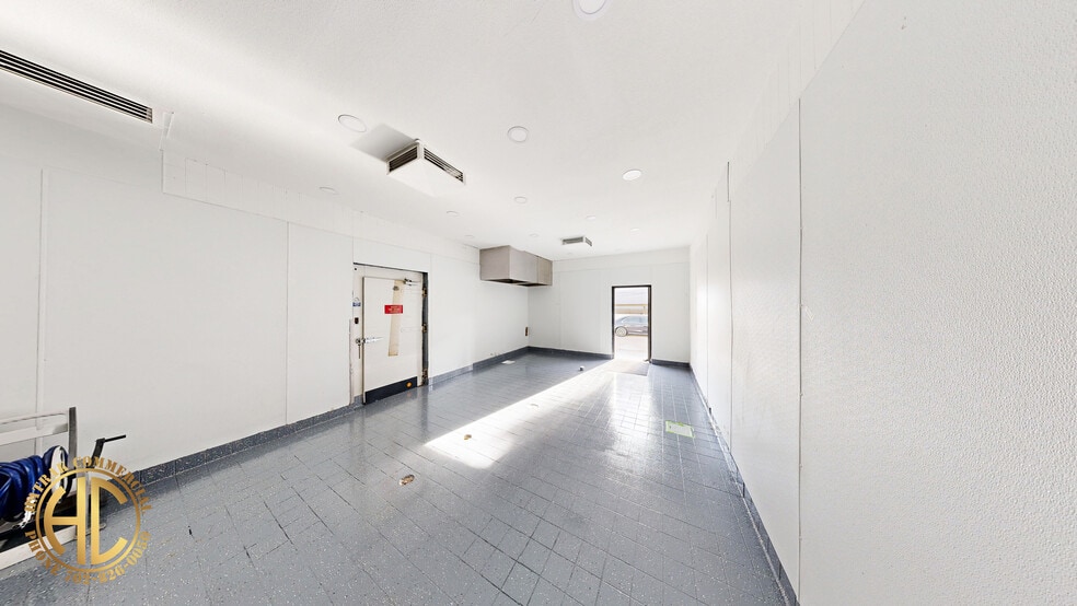 More Photos Of 401 S 6th St, Las Vegas Restaurant For Sale