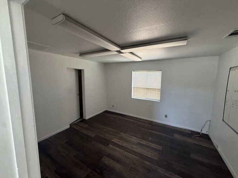 More Photos Of 19792 El Rivino Rd, Riverside Land For Lease