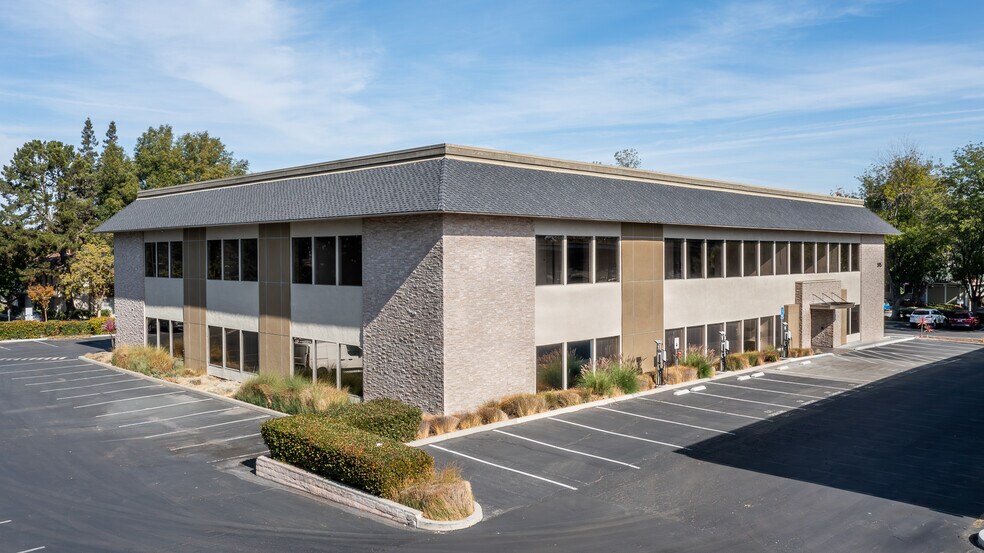 More Photos Of 595 Millich Dr, Campbell Office For Lease