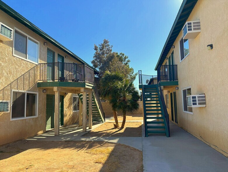 Primary Photo Of 20961 83rd St, California City Apartments For Sale