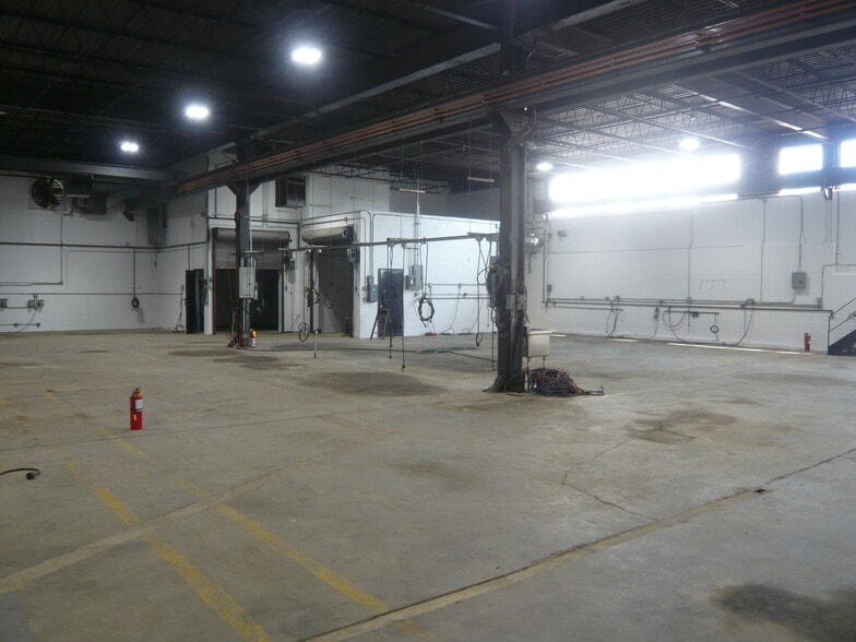 More Photos Of 111 Plain Ave, New Rochelle Warehouse For Sale