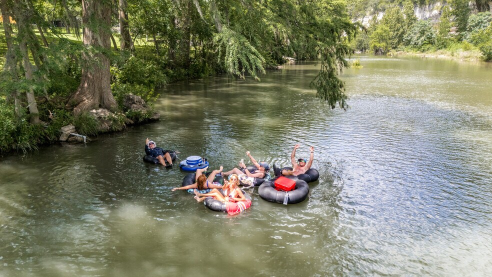 More Photos Of 8570 River Rd, New Braunfels Hospitality For Sale