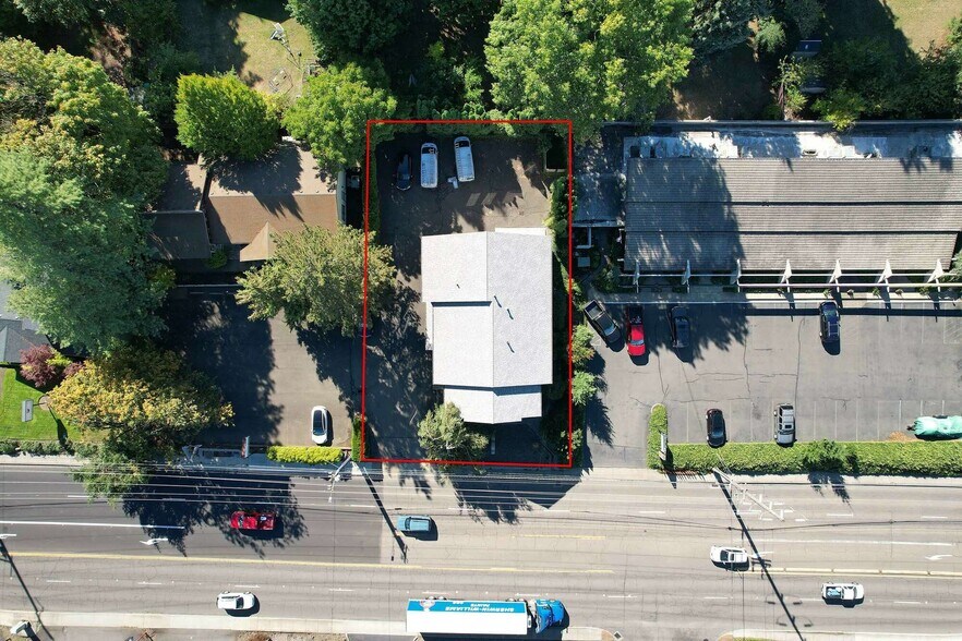 More Photos Of 9570 SW Beaverton Hillsdale Hwy, Beaverton Office For Sale