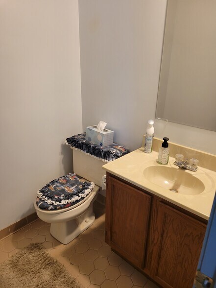 More Photos Of 780 Pilot House Dr, Newport News Office For Sale