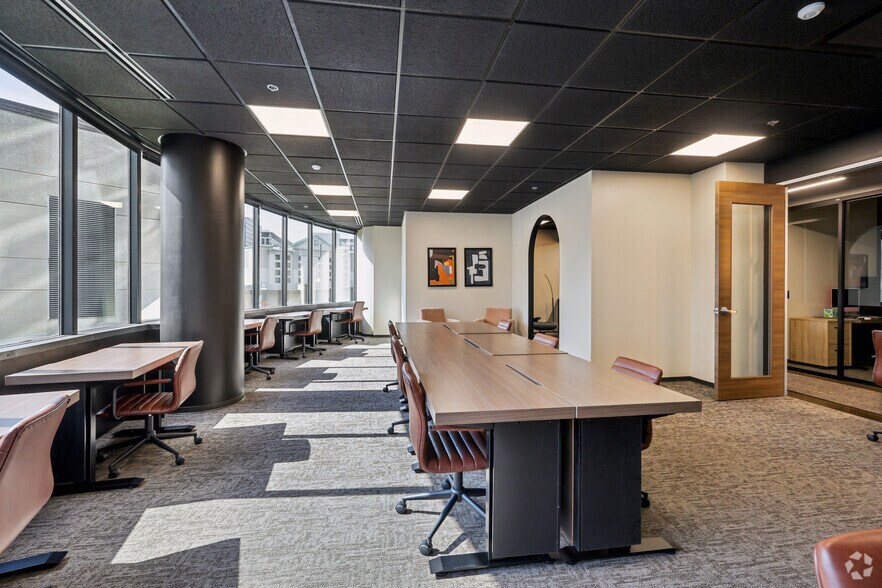 More Photos Of 1801 West End Ave, Nashville Coworking Space