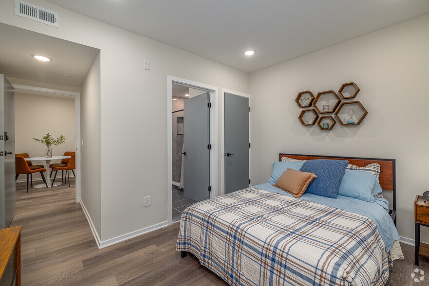 More Photos Of 4415 Chestnut St, Philadelphia Apartments For Sale