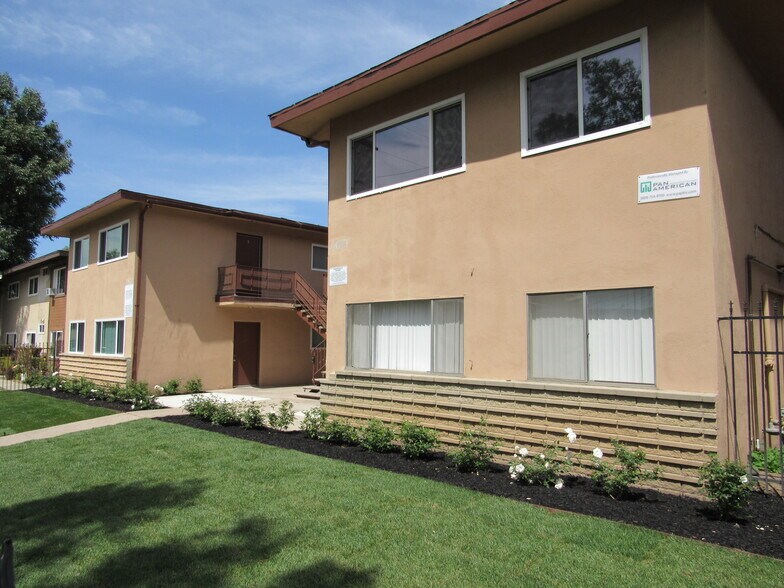 More Photos Of 1423 Lingan Ln, Santa Ana Apartments For Sale